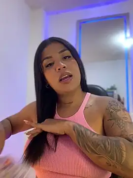 tinalove7 online show from 12.21.25