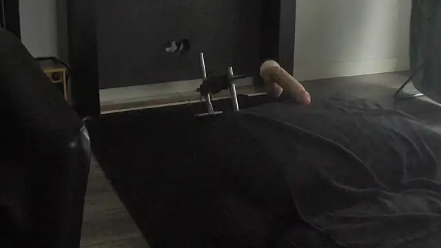 YourLoveBoyKevin online show from 03.21.26