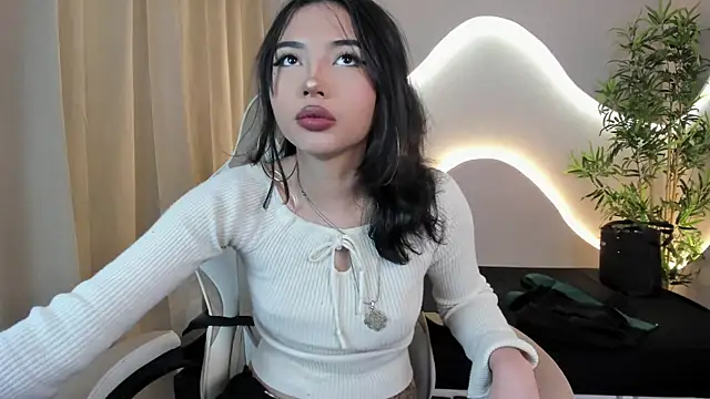 xamixa  online show from 09.18.25
