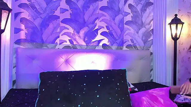 Sami Evanns online show from 10.07.25