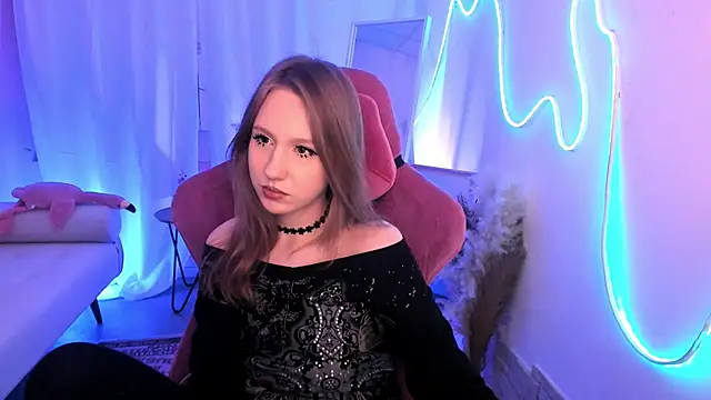 Snapshot of DariaTate chatting on 02.06.26 DariaTate online show from 02.06.26