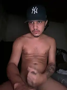 Snapshot of daniel6916 chatting on 03.01.25 daniel6916 online show from 03.01.25