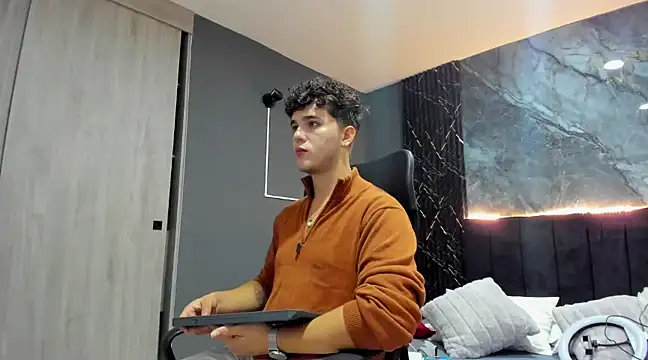 ErosGeorgiou online show from 02.11.25