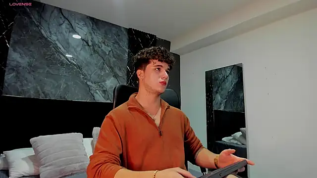 ErosGeorgiou online show from 03.14.25