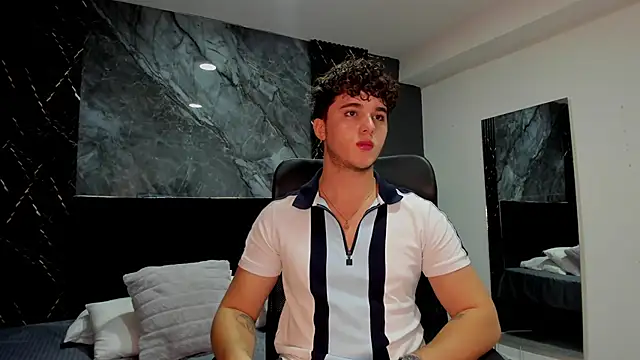ErosGeorgiou online show from 03.15.25