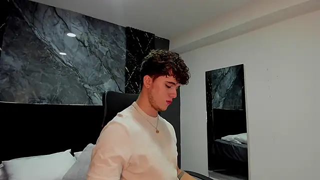 ErosGeorgiou online show from 03.16.25