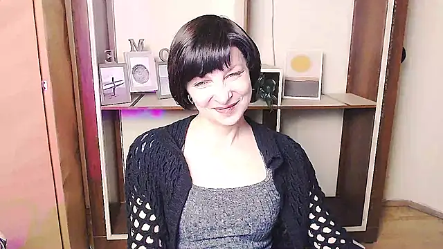  AngeliaFlow  online show from 04.14.26