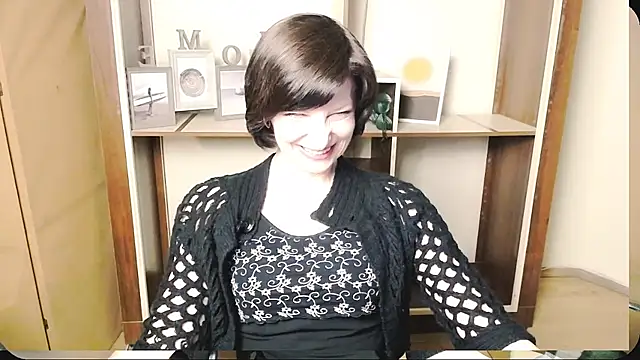  AngeliaFlow  online show from 05.18.26