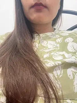 Deepcha1991 online show from 02.06.25