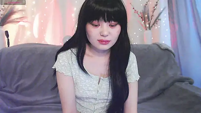 Snapshot of CelestialEwa chatting on 02.07.25 CelestialEwa online show from 02.07.25