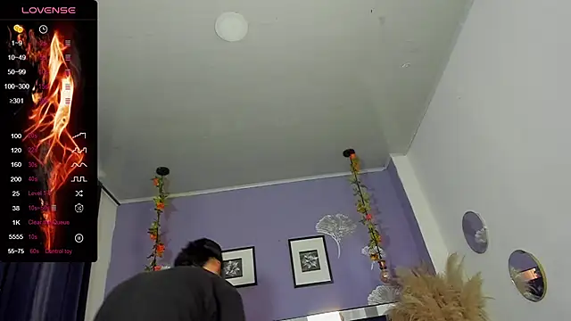 Noa Bonucci online show from 02.14.25