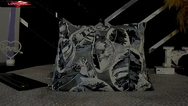 Noa Bonucci online show from 03.13.25