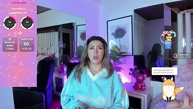 Snapshot of Cloee_Rainbow1 chatting on 09.13.25 Cloee Rainbow1 online show from 09.13.25