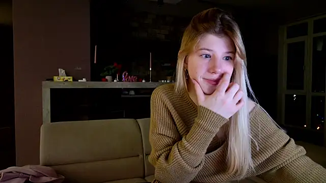 Snapshot of Bella_amory chatting on 03.17.25 Bella amory online show from 03.17.25