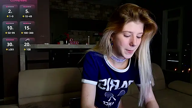 Snapshot of Bella_amory chatting on 03.21.25 Bella amory online show from 03.21.25