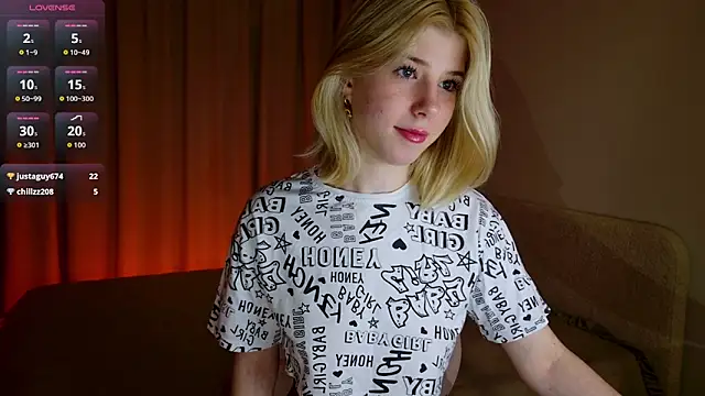 Bella amory online show from 04.18.26