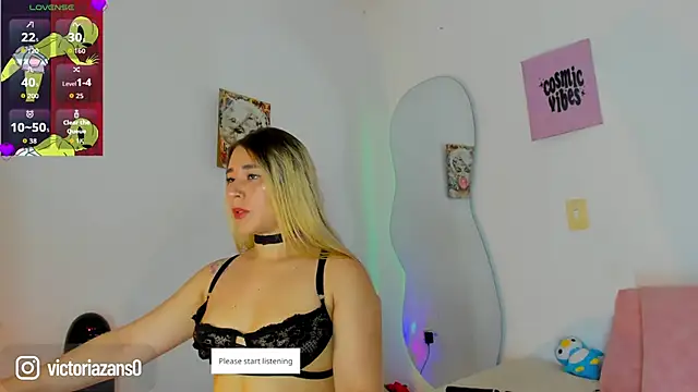 Vickyallien online show from 04.21.26