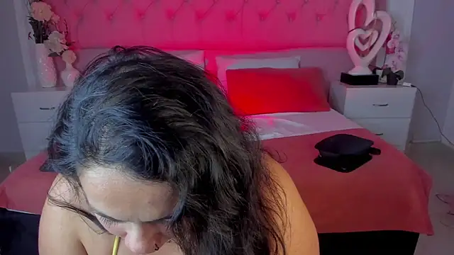 KourtneyEvans online show from 03.07.26