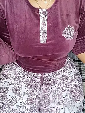 Snapshot of Malika-697 chatting on 01.17.26 Malika-697 online show from 01.17.26