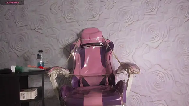 Brianna Hard online show from 03.09.25