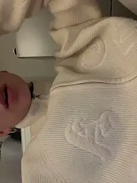 Daria-maus24 online show from 02.12.25