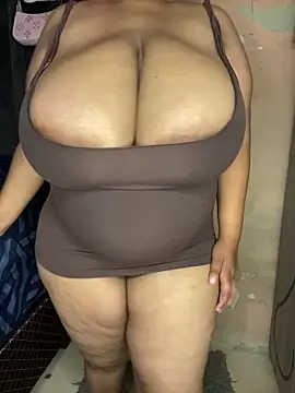 Snapshot of NonoGotBoobies chatting on 03.02.26 NonoGotBoobies online show from 03.02.26