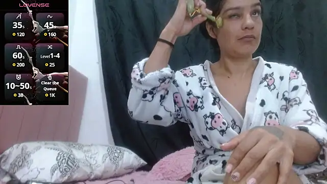 Snapshot of dulcecataliina chatting on 03.03.25 dulcecataliina online show from 03.03.25