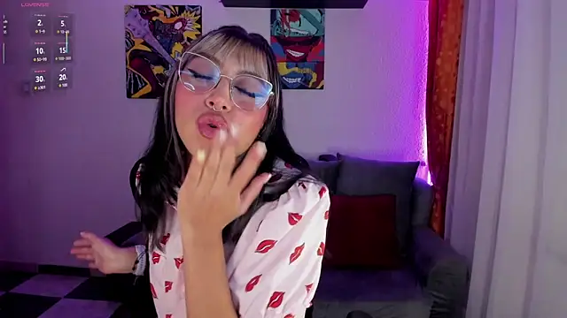 Snapshot of Daphne_Jhons chatting on 02.26.26 Daphne Jhons online show from 02.26.26