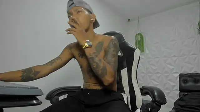 Snapshot of blackdirty420 chatting on 01.19.26 blackdirty420 online show from 01.19.26