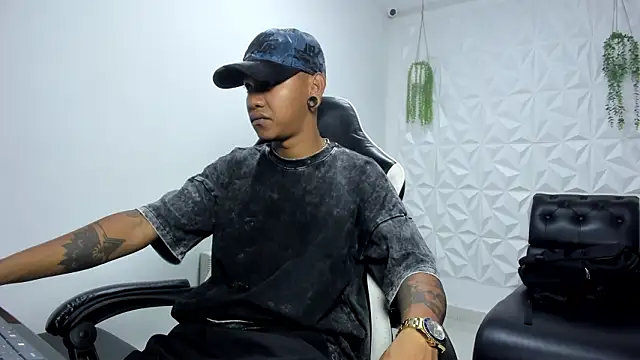 Snapshot of blackdirty420 chatting on 02.11.26 blackdirty420 online show from 02.11.26