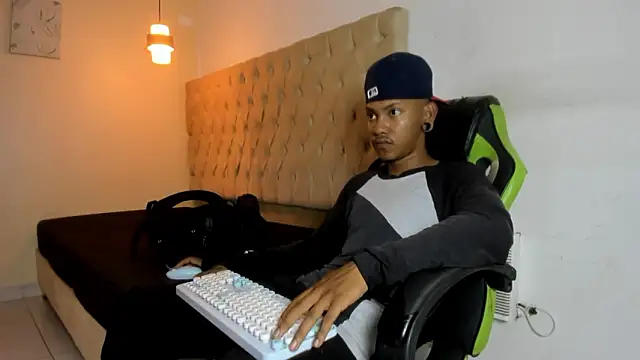 Snapshot of blackdirty420 chatting on 03.04.26 blackdirty420 online show from 03.04.26