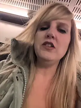 Sexybiene969 online show from 01.13.26