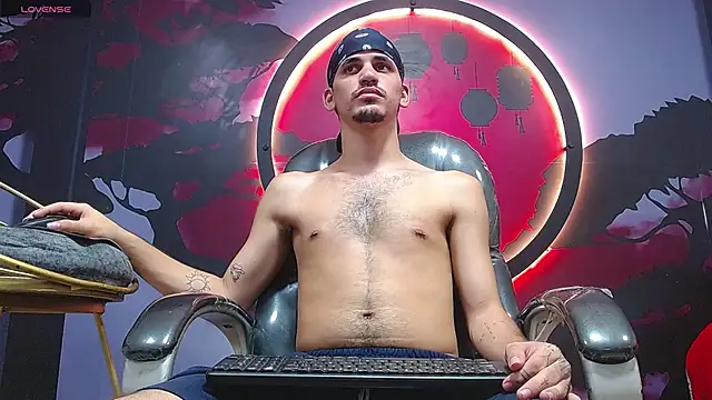 Dirty Kingg online show from 11.09.25