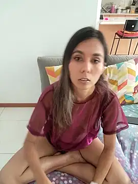 Snapshot of Alicee10 chatting on 10.07.25 Alicee10 online show from 10.07.25