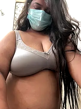 Snapshot of sinnerlady chatting on 11.07.25 sinnerlady online show from 11.07.25