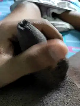 Snapshot of Tamil_small_cock chatting on 10.19.25 Tamil small cock online show from 10.19.25