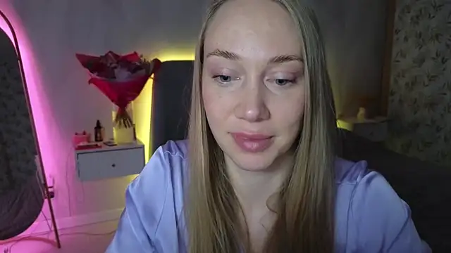 Snapshot of Engel_13 chatting on 10.18.25 Engel 13 online show from 10.18.25