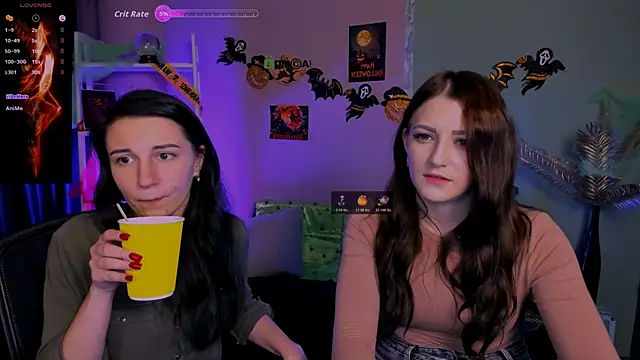 Snapshot of catherine_kitty chatting on 10.22.25 catherine kitty online show from 10.22.25