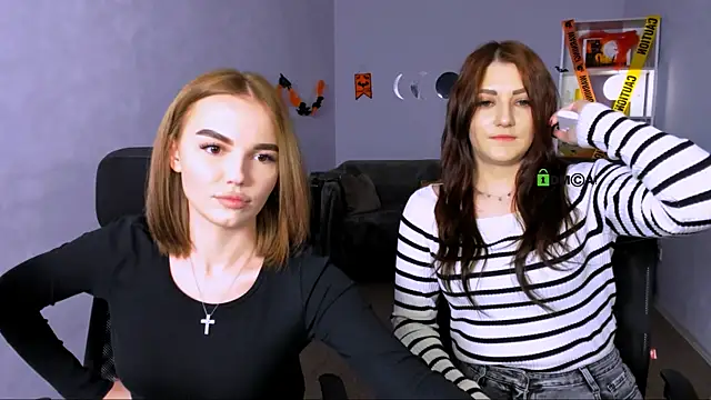 Snapshot of catherine_kitty chatting on 11.02.25 catherine kitty online show from 11.02.25