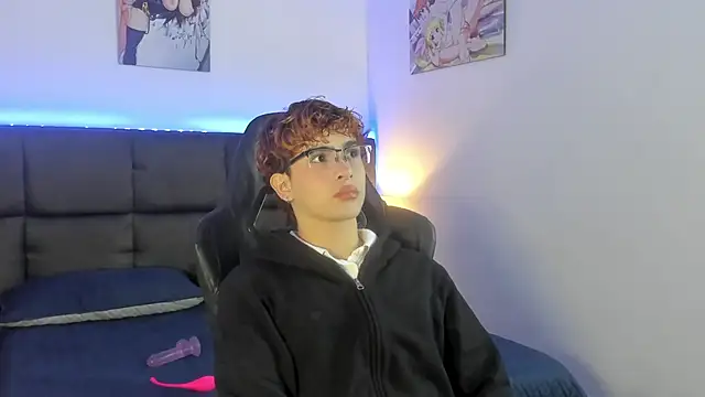 Aiiden 15 online show from 10.14.25