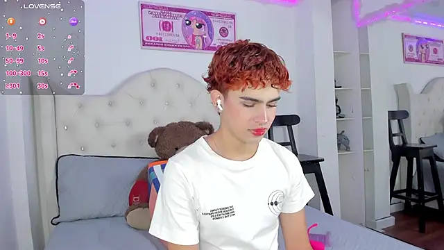 Aiiden 15 online show from 11.12.25