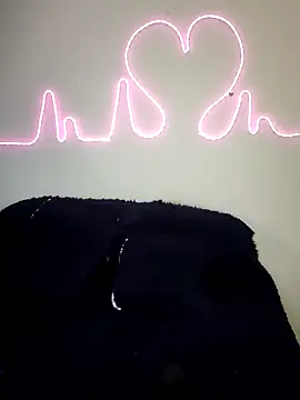 dulce valeriaa online show from 03.19.25