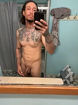 Snapshot of bigdickbigdaddy7373 chatting on 03.19.26 bigdickbigdaddy7373 online show from 03.19.26