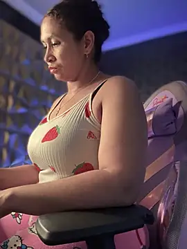 Carola-Ross online show from 03.02.25