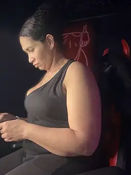 Carola-Ross online show from 03.17.25