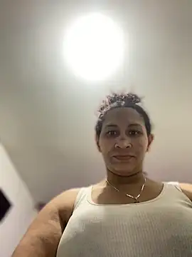 Carola-Ross online show from 10.27.25