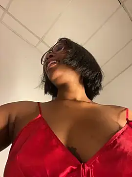 Snapshot of blackgril12 chatting on 10.20.25 blackgril12 online show from 10.20.25