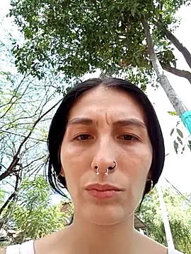 single mother indecent online show from 10.05.25