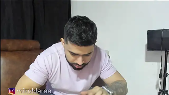 mikeblaree online show from 11.17.25