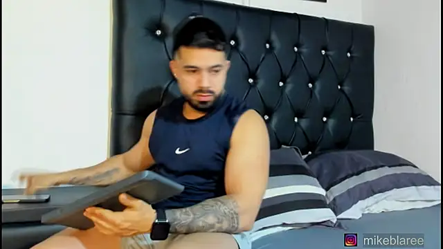 mikeblaree online show from 02.10.26